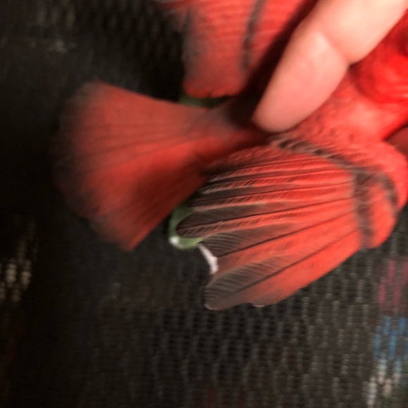 Lenox Cardinal Porcelain Sculpture- 532 $30 or $25 w/offer - Picture 3 of 5